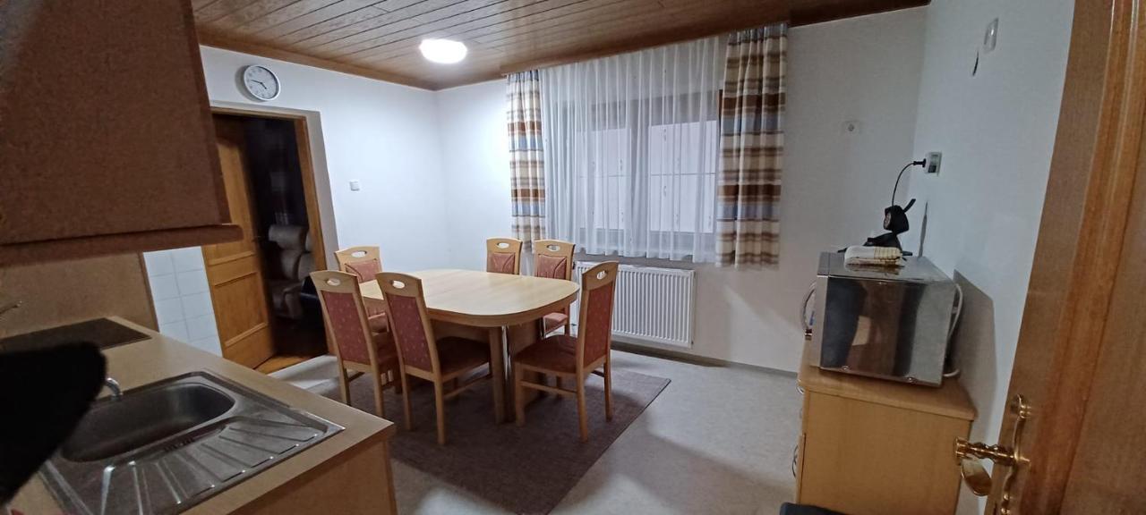 Hortensia - Appartment - Ferienwohnung - Ferienhaus Munzkirchen Esterno foto